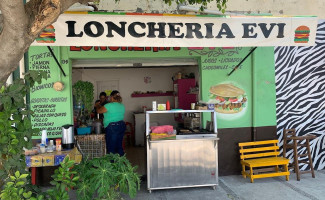 Loncheria Evi food