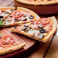 Pizza Artesanal 5a. Avenida food