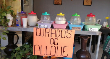 Pa' Llevar: Pulque Y Algo Más food