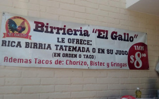 Birrieria El Gallo food