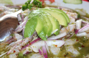 Mariscos Tino's food