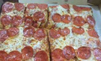 Little Caesars Pizza food