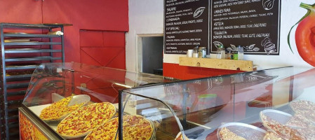 Abuelo's Pizza food