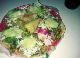 Tacos El Gavilan Estilo Juchipila inside