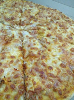 Shaggy's Pizza food