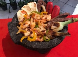 Mariscos Fiesta Mexicana food