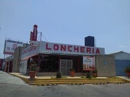 Loncheria El Cerrito inside