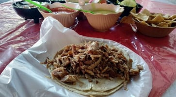 Carnitas El Buen Sazón food