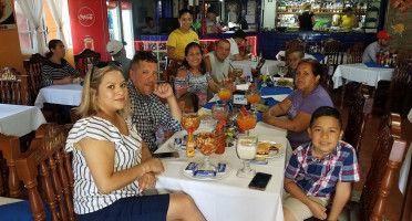 Mariscos La Palapa food