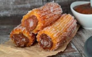 Churros Rellenos Los Chonchos food