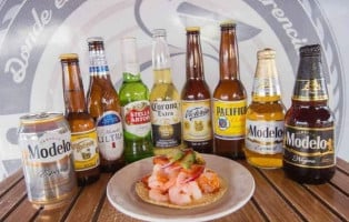 Pelícano's Mariscos Miches food