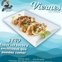 Pelícano's Mariscos Miches inside