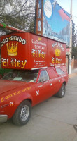 Tortas El Rey outside