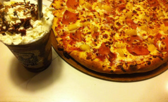 Buba's Pizza Galeana food