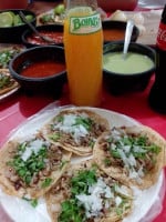 Taqueria El Jardin food