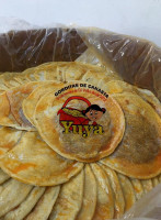 Gorditas De Canasta Yuya food