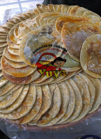 Gorditas De Canasta Yuya food