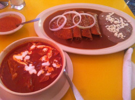 Antojitos San Miguelito food