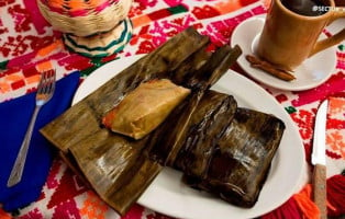 Tamales Huastecos El Tío Vikingo food