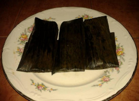 Tamales Huastecos El Tío Vikingo inside