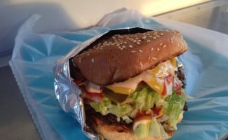 Hamburguesas El Coronel food