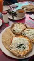 Sopes Y Gorditas Lupita food