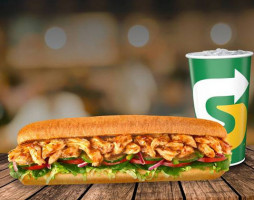 Subway Bomba Sunix Kennedy food