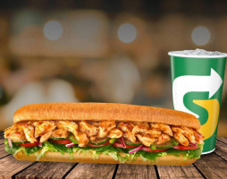 Subway Bomba Sunix Kennedy food