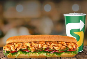 Subway Bomba Sunix Kennedy food