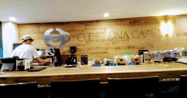 O De Luna Café food