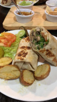 Shawarma Kingdom food