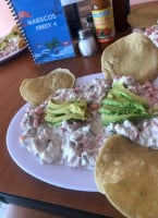 Mariscos Fredy food