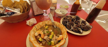 Mariscos Papis food