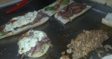 Mega Tortas El Rojo food