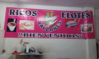 Elotes Chema food