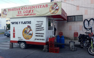 Tortas AndrÉs (el Gory) outside