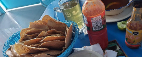 Mariscos Playa Azul food