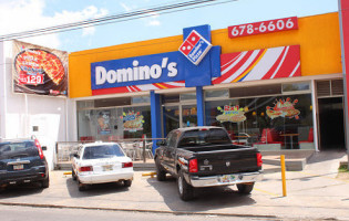 Domino's Pizza Plaza Farrera outside