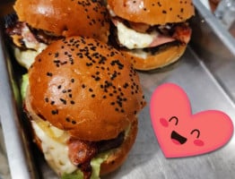 Hamburguesas Los Osos food