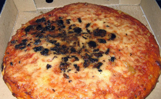 Rolos Pizza 2 food