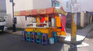 Taqueria Cruz outside