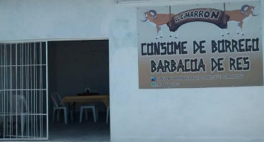 Consome Y Barbacoa El Cimarron inside