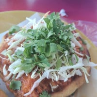 Mendoza's Taqueria food