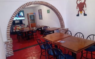 Tacos Huguin inside