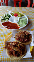 Taqueria El Guasaa food