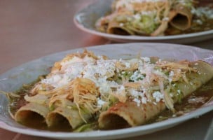 Las Enchiladas Metepec Suc. Asuncion food