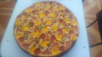 Pizzas El Portalito food