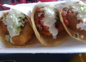 Tacos Y Caldos De Mariscos El Chapo food