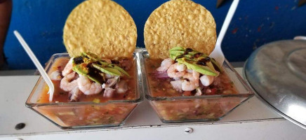 Tacos Y Caldos De Mariscos El Chapo food