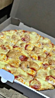 Venetto’s Pizza food